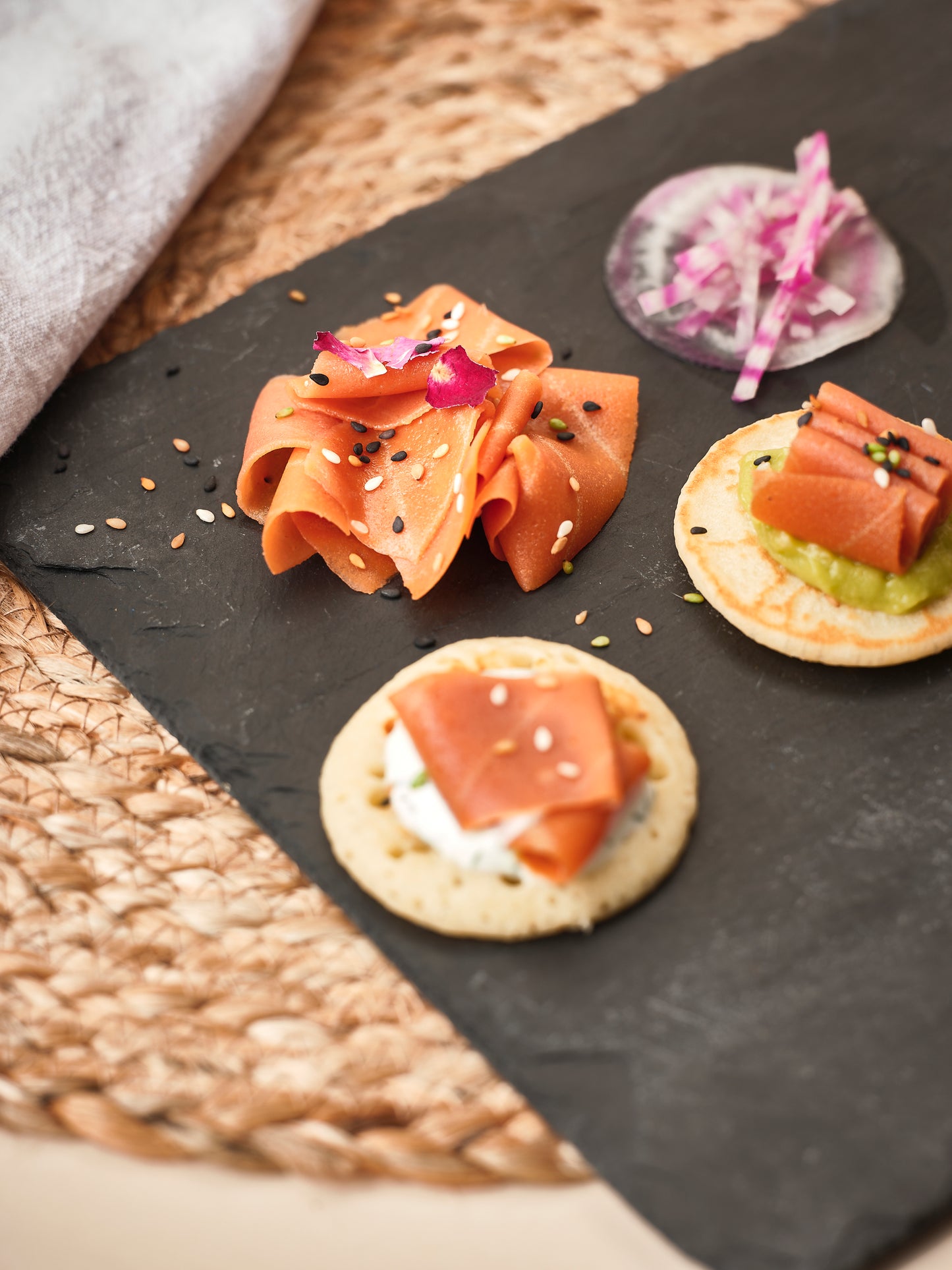 Toutes nos recettes de toasts au SOLMON, alternative végétale au saumon fumé